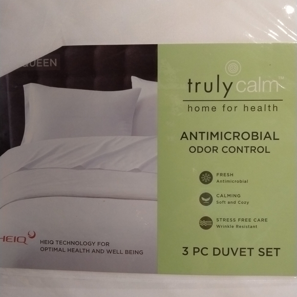 Truly Calm Antimicrobial and Anti-Odor 3 Piece Full/Queen Duvet Set - White - Picture 4 of 7